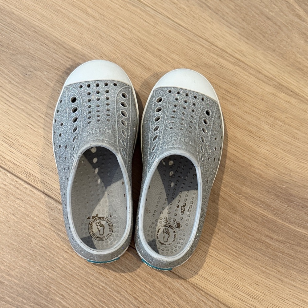 Native Shoes Kids Gray Water Shoes